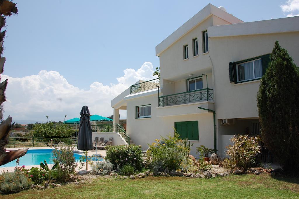 Villa Chrysanthia 폴리스 객실 사진